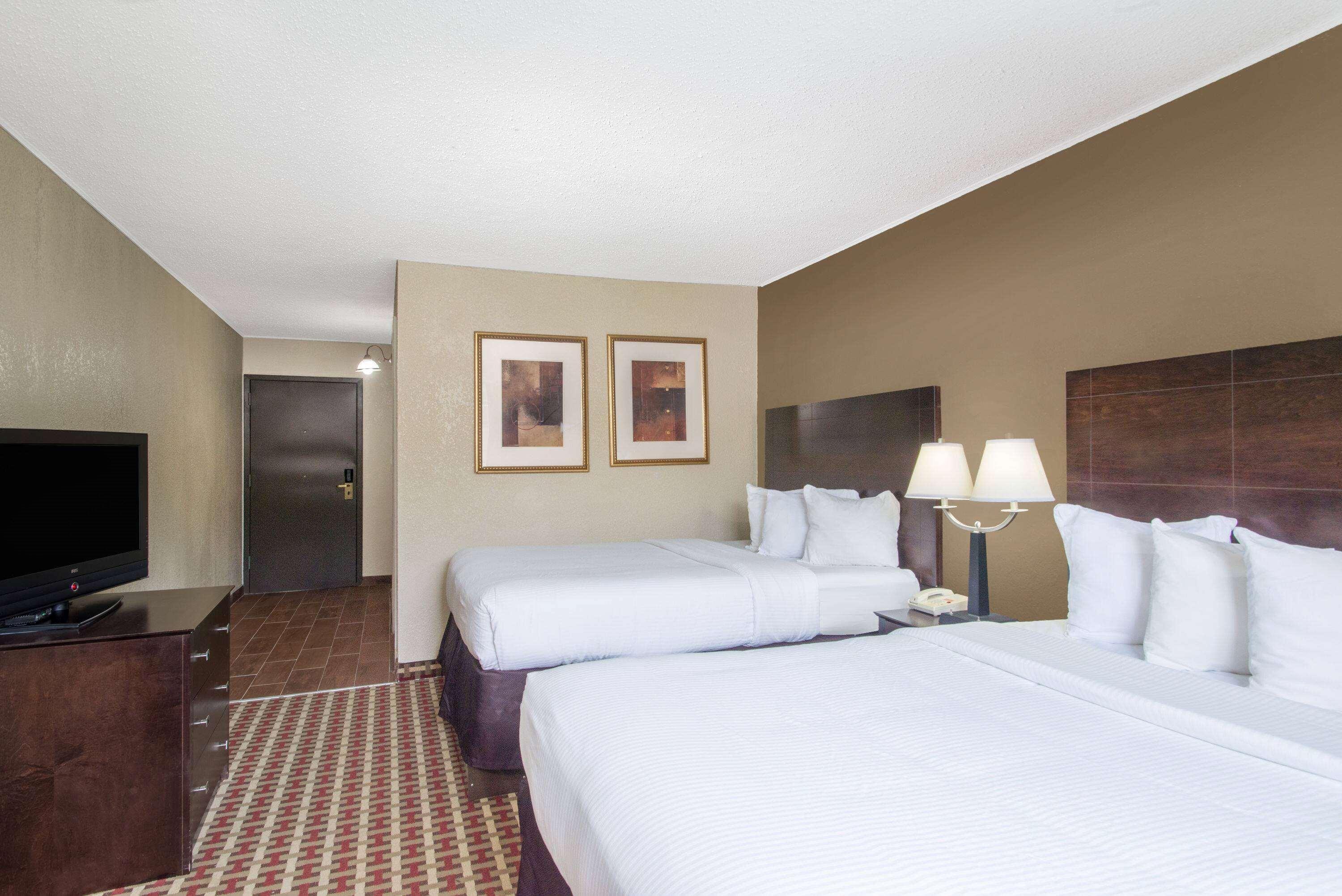 Ramada By Wyndham Allentown Bethlehem Eksteriør billede
