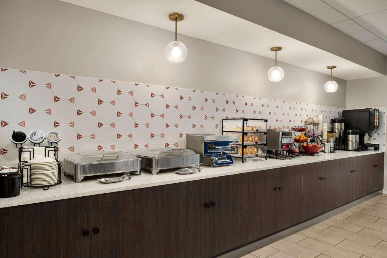 Ramada By Wyndham Allentown Bethlehem Eksteriør billede
