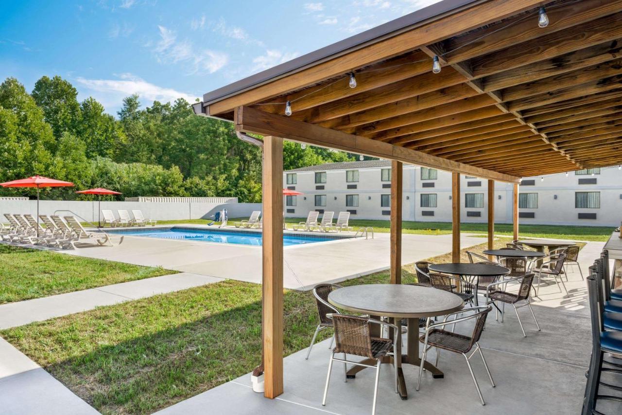 Ramada By Wyndham Allentown Bethlehem Eksteriør billede
