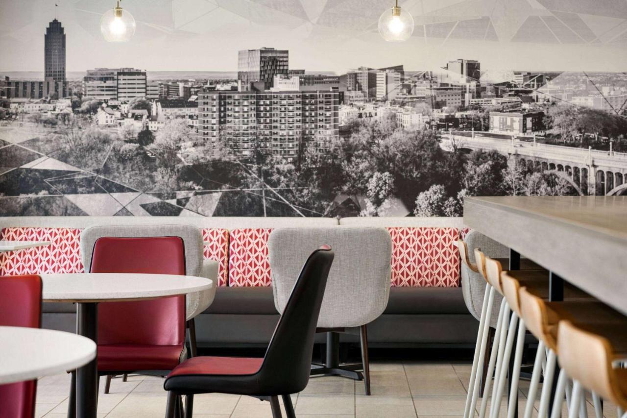 Ramada By Wyndham Allentown Bethlehem Eksteriør billede